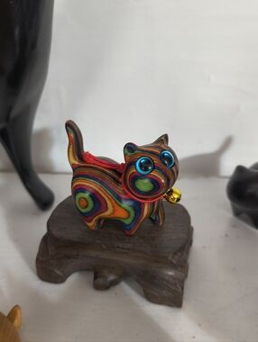Wooden hand carved kitty cat feline figurine statue multi color wood, blue eyes